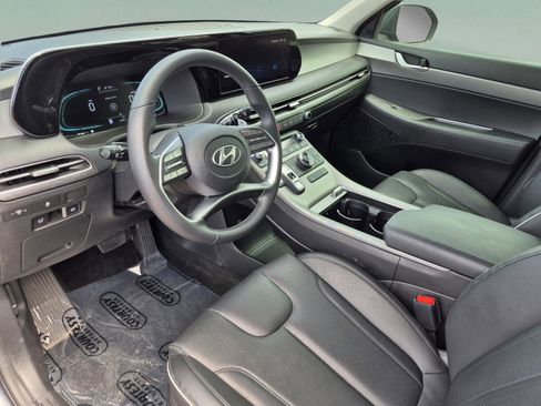 Used 2024 Hyundai Palisade SEL FWD image 18