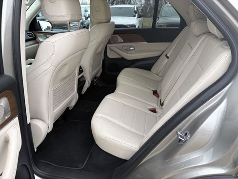 Used 2022 Mercedes-Benz GLE 350 4MATIC image 17