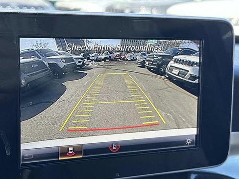 Used 2018 Mercedes-Benz C 300 4MATIC Sedan image 23