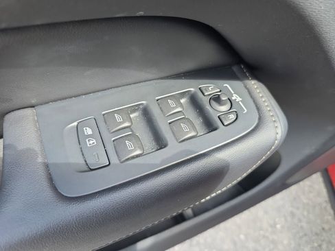 Certified 2022 Volvo XC60 B6 Inscription w/ Advanced Package image 22