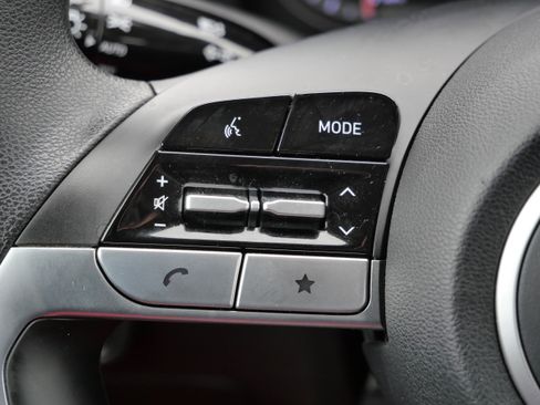 Certified 2023 Hyundai Tucson SE image 31