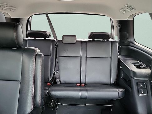 Used 2020 Toyota Sequoia TRD Pro AWD/4WD image 13
