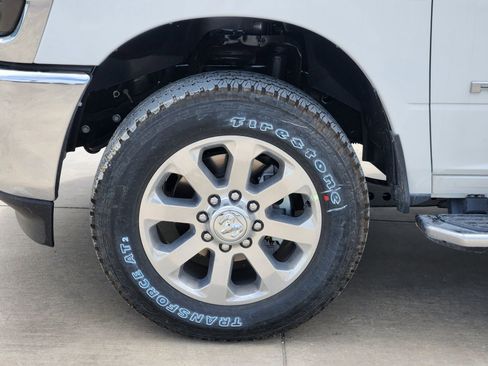 New 2026 RAM 2500 Laramie w/ Towing Technology Group AWD/4WD image 11
