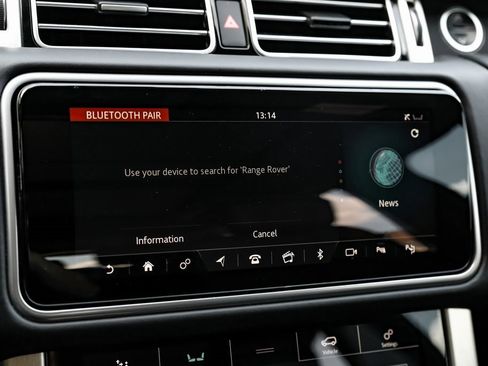 Used 2019 Land Rover Range Rover Supercharged image 38