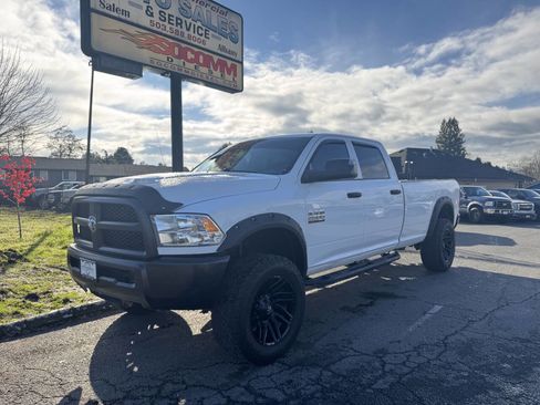 Used 2018 RAM 2500 Tradesman w/ Cold Weather Group image 1