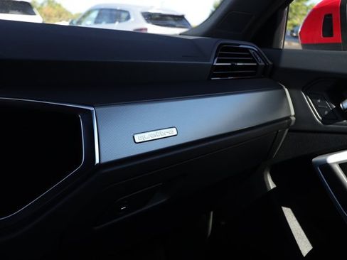 Used 2024 Audi Q3 2.0T Premium AWD/4WD image 28