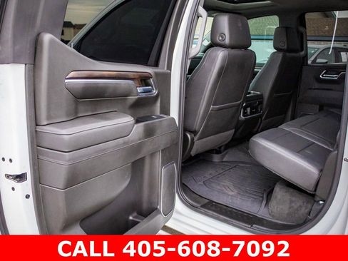 Used 2022 GMC Sierra 1500 SLT AWD/4WD image 21
