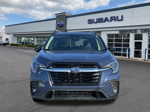Certified 2025 Subaru Ascent Limited image 2