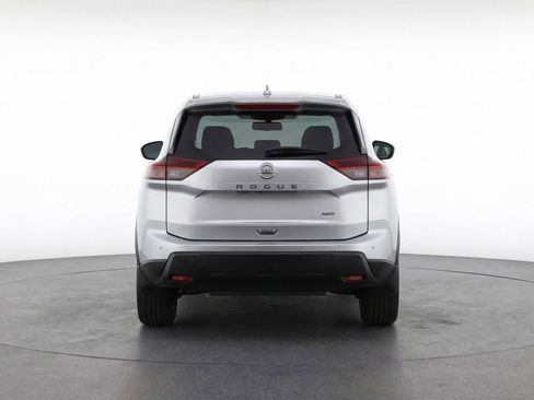 Used 2025 Nissan Rogue SV image 7