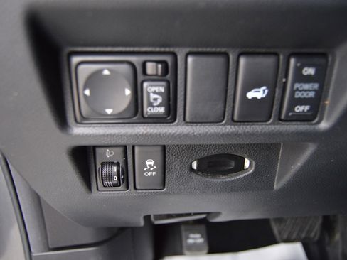 Used 2017 INFINITI QX70 3.7 AWD/4WD image 11