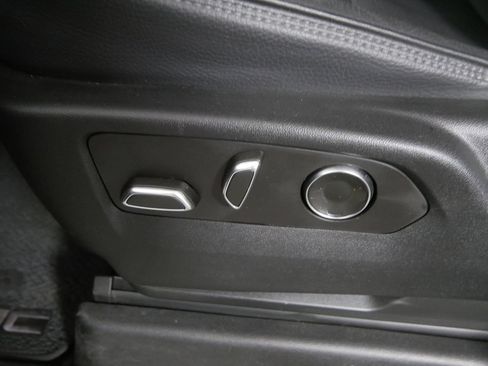 Used 2024 GMC Yukon Denali AWD/4WD image 20
