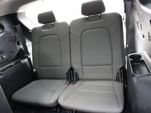 Used 2018 Hyundai Santa Fe FWD w/ SE Ultimate Tech Package 03 image 30