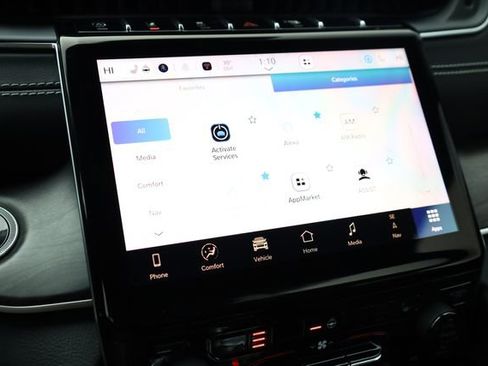 Used 2022 Jeep Grand Cherokee L Limited image 17