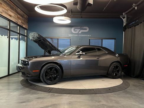 Used 2018 Dodge Challenger SXT w/ Sound Group image 24