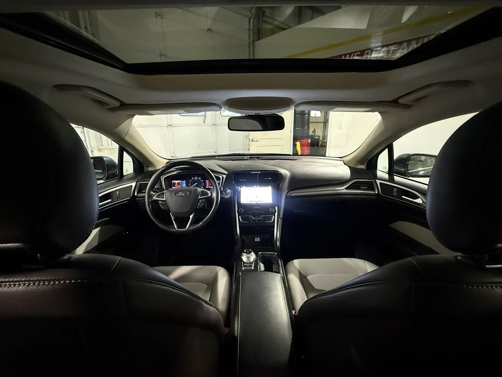Used 2019 Ford Fusion SE w/ Equipment Group 151A FWD image 43