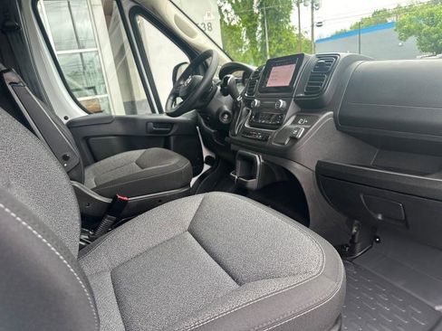 Used 2023 RAM ProMaster 2500 image 42