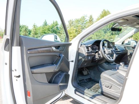 Used 2018 Audi Q5 2.0T Premium Plus AWD/4WD image 38
