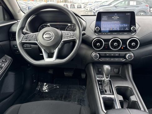 Used 2024 Nissan Sentra SV image 8