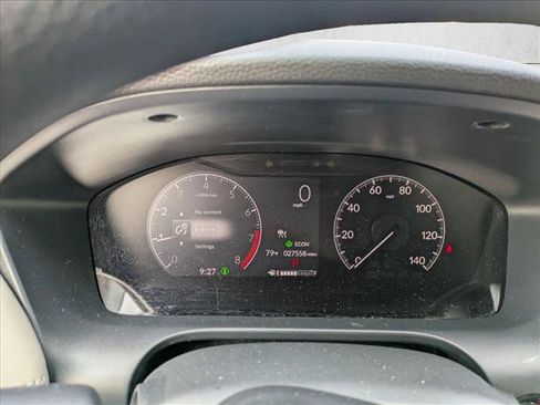 Used 2023 Honda HR-V LX image 11