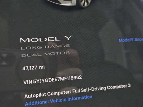 Used 2021 Tesla Model Y Long Range image 25