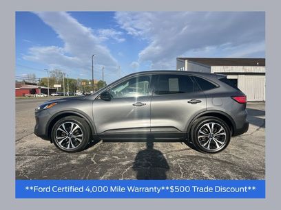 Used 2022 Ford Escape SE w/ SE Sport Appearance Package