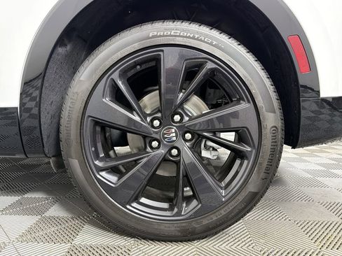 New 2025 Buick Envision Sport Touring image 18