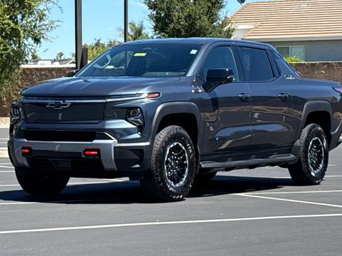 Used 2026 Chevrolet Silverado EV Trail Boss AWD/4WD image 16