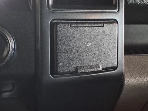 Used 2018 Ford F150 XL w/ Equipment Group 101A Mid AWD/4WD image 18