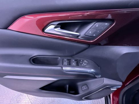 Used 2024 Chevrolet Traverse RS image 12