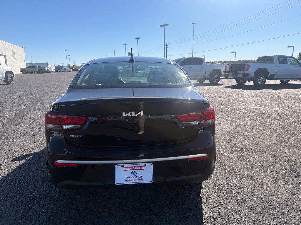 Used 2023 Kia Rio S FWD image 7