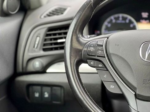 Used 2019 Acura ILX FWD image 35