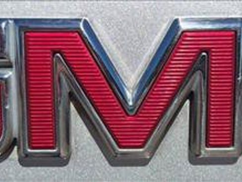 Used 2020 GMC Terrain SLE w/ Driver Convenience Package FWD image 29