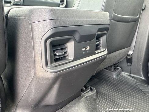 Used 2024 Chevrolet Silverado 1500 LT Trail Boss w/ LT Trail Boss Premium Package AWD/4WD image 30