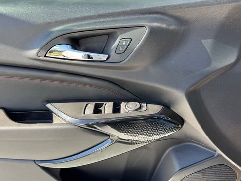 New 2026 Chevrolet Trax RS w/ Driver Confidence Package image 33