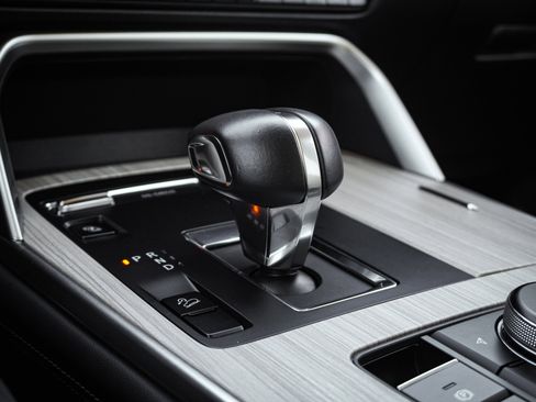 Used 2024 MAZDA CX-90 Plug-In Hybrid w/ Preferred image 26