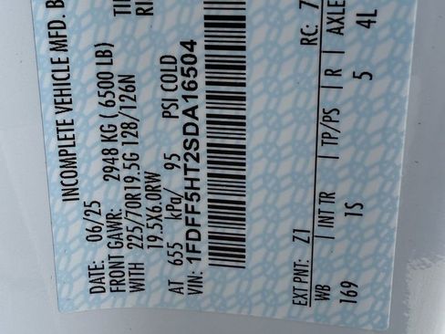 New 2025 Ford F550 4x4 Regular Cab Super Duty image 31