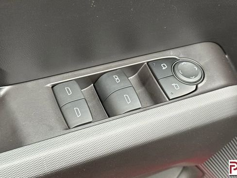 Used 2024 Chevrolet Colorado LT w/ LT Convenience Package III image 14