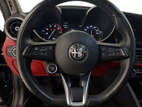 Used 2021 Alfa Romeo Giulia Sprint w/ Nero Edizione image 16