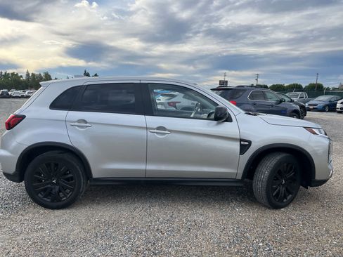 Used 2024 Mitsubishi Outlander Sport LE AWD/4WD image 4