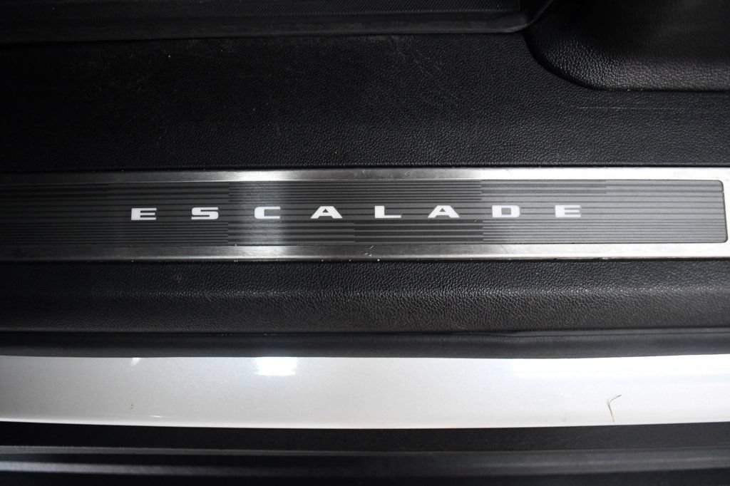 Used 2022 Cadillac Escalade Sport w/ Touring Package AWD/4WD image 21