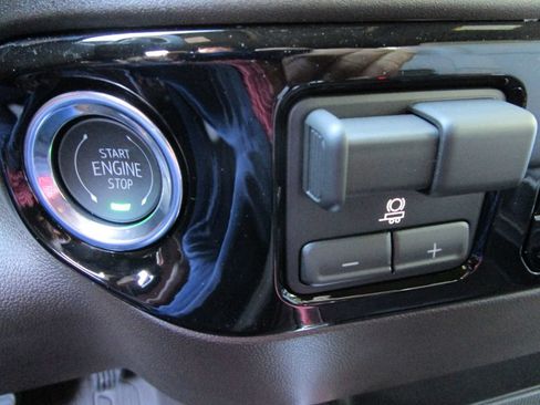 New 2026 GMC Sierra 1500 SLT w/ SLT Premium Plus Package AWD/4WD image 56