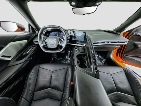 Used 2022 Chevrolet Corvette Stingray Premium Cpe w/ Z51 Performance Package RWD image 15