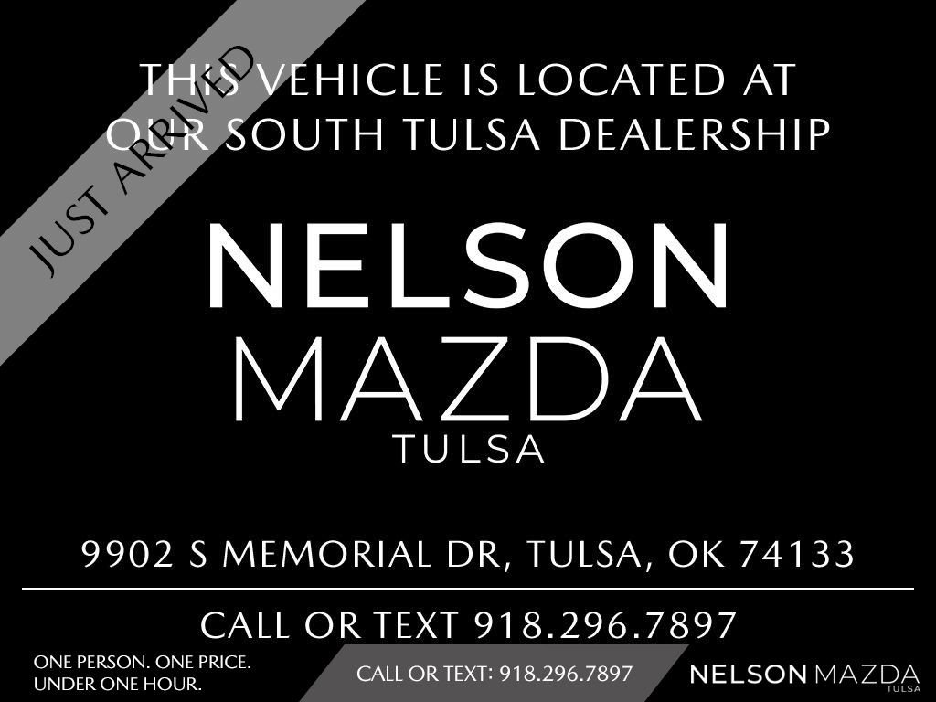Used 2019 Ford Explorer XLT FWD image 3
