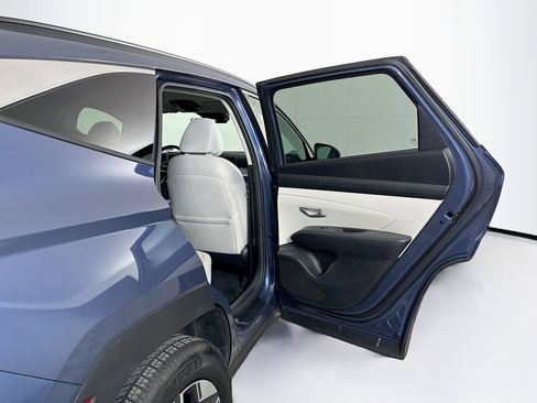 Used 2025 Hyundai Tucson SEL AWD/4WD image 29