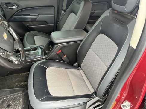 Used 2017 Chevrolet Colorado Z71 image 15