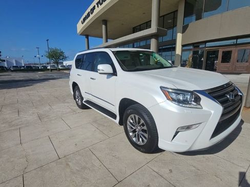Used 2014 Lexus GX 460 Luxury AWD/4WD image 7
