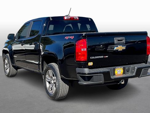 Used 2018 Chevrolet Colorado W/T w/ Custom Special Edition image 10