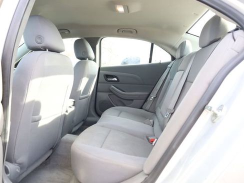 Used 2013 Chevrolet Malibu LS image 22