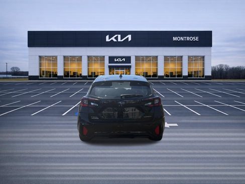 Used 2024 Subaru Impreza 2.0i AWD/4WD image 3