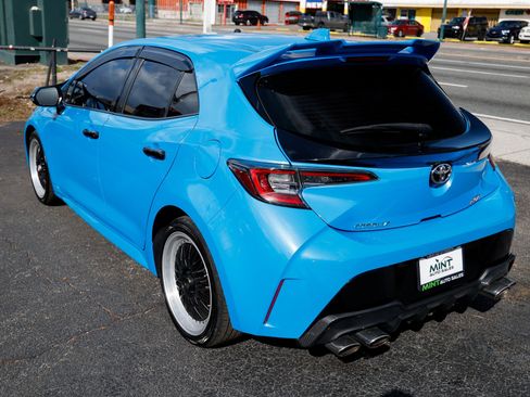 Used 2019 Toyota Corolla XSE image 10